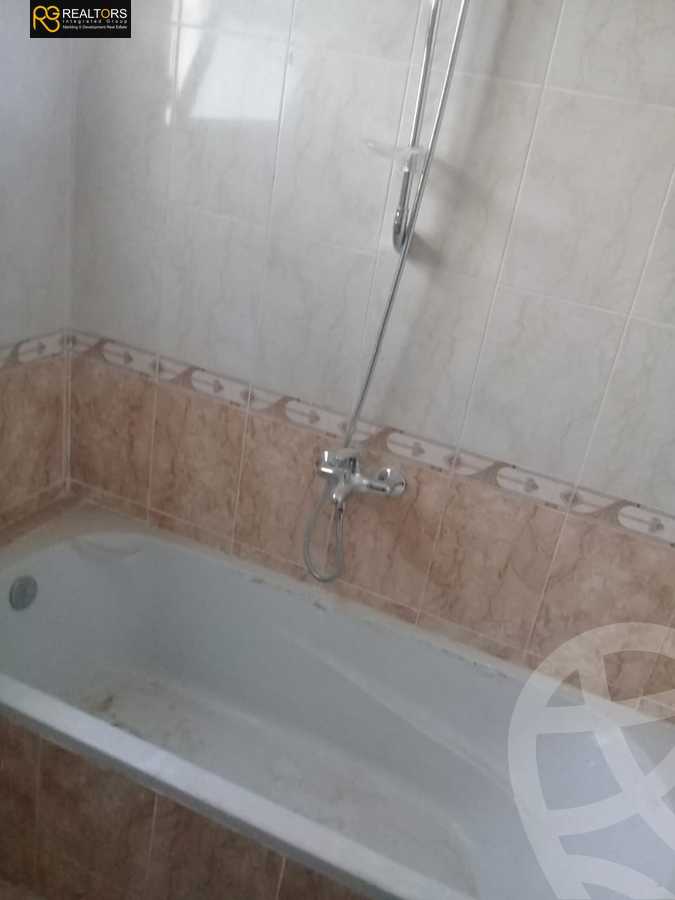 https://aqarmap.com.eg/en/listing/2393761-for-sale-apartment-cairo-6th-of-october