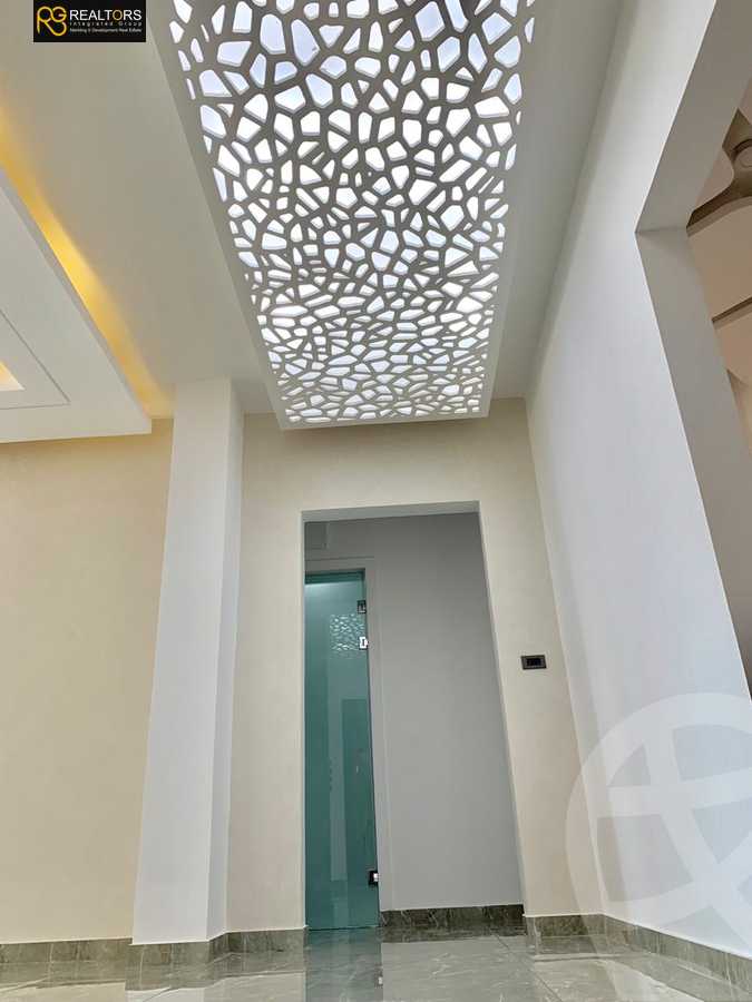 https://aqarmap.com.eg/ar/listing/2530475-for-sale-apartment-cairo-el-sheikh-zayed-city