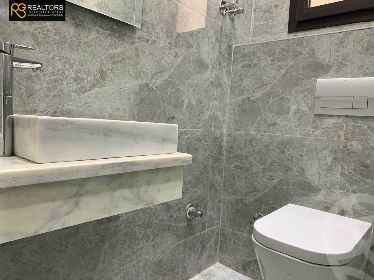 https://aqarmap.com.eg/ar/listing/2530475-for-sale-apartment-cairo-el-sheikh-zayed-city