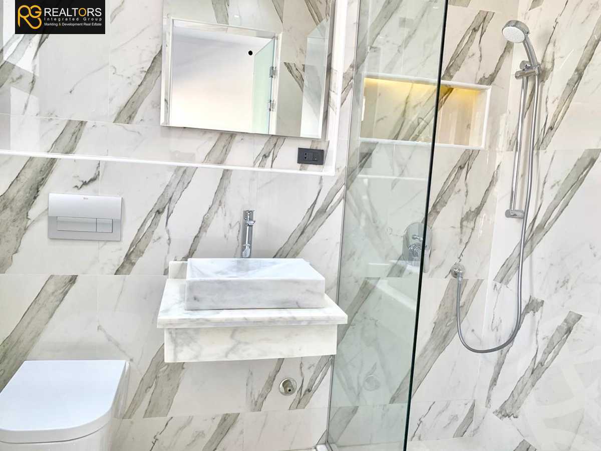 https://aqarmap.com.eg/ar/listing/2530475-for-sale-apartment-cairo-el-sheikh-zayed-city