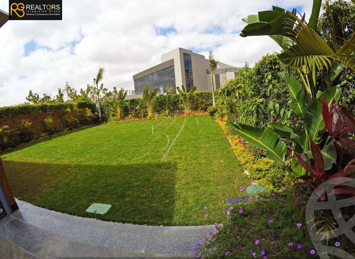 https://aqarmap.com.eg/ar/listing/2860621-for-sale-cairo-el-sheikh-zayed-city-compounds-in-sheikh-zayed-compounds-in-el-sheikh-zayed