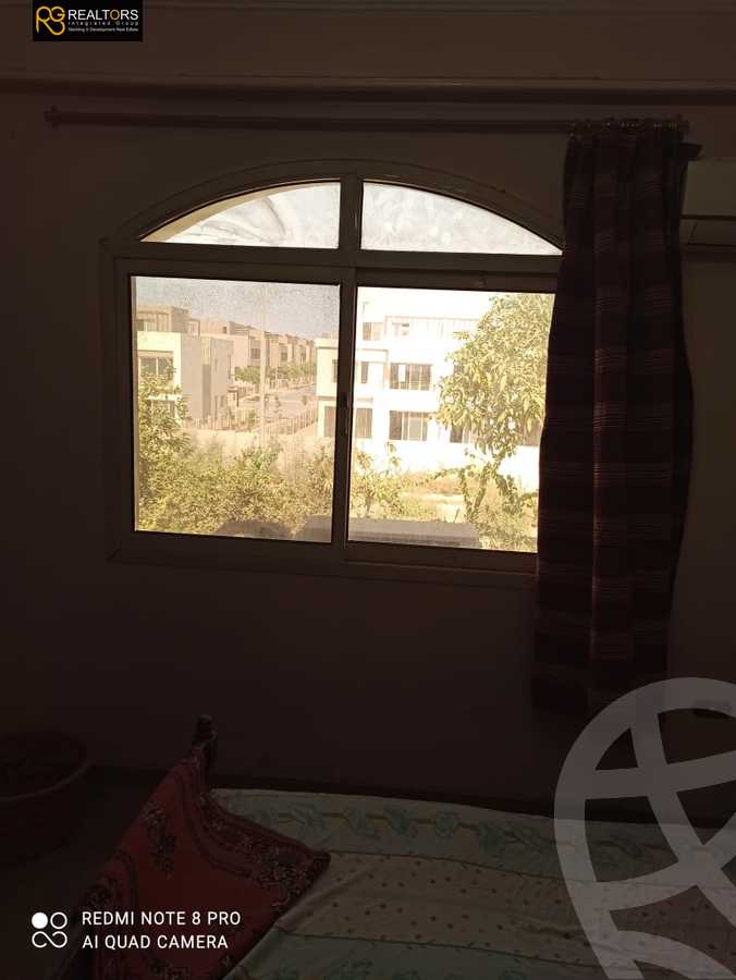 https://aqarmap.com.eg/ar/listing/3581113-for-sale-cairo-el-sheikh-zayed-city-compounds-in-sheikh-zayed-el-safwa