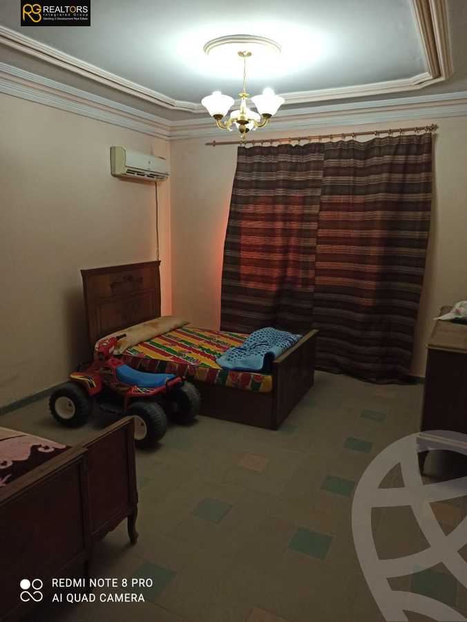 https://aqarmap.com.eg/ar/listing/3581113-for-sale-cairo-el-sheikh-zayed-city-compounds-in-sheikh-zayed-el-safwa