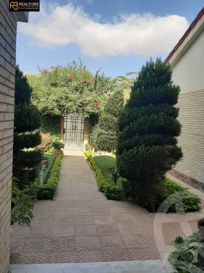 https://aqarmap.com.eg/ar/listing/3591539-for-sale-cairo-el-sheikh-zayed-city-compounds-in-sheikh-zayed-el-rabwa