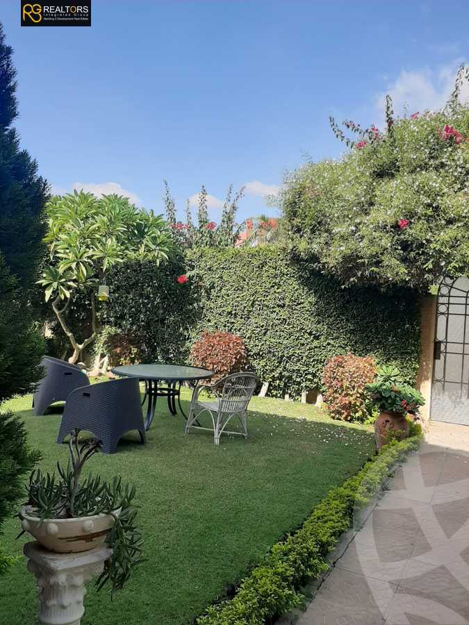 https://aqarmap.com.eg/ar/listing/3591539-for-sale-cairo-el-sheikh-zayed-city-compounds-in-sheikh-zayed-el-rabwa