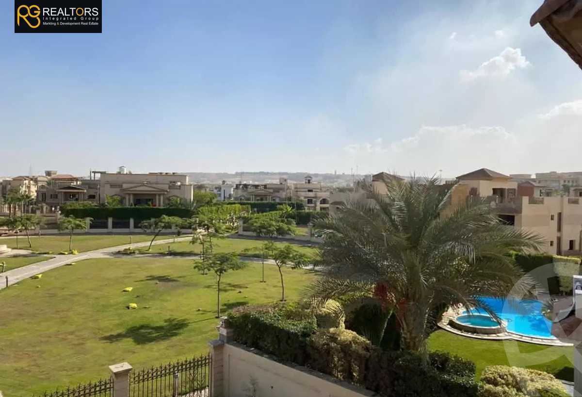 https://aqarmap.com.eg/ar/listing/3591782-for-sale-cairo-el-sheikh-zayed-city-compounds-in-sheikh-zayed-royal-city
