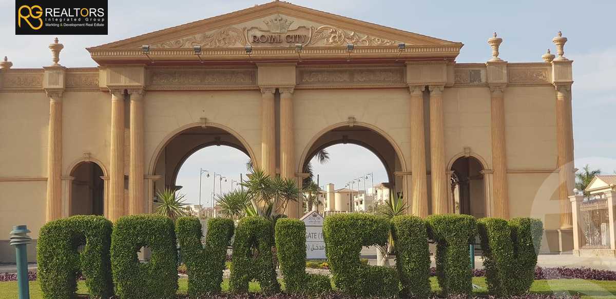 https://aqarmap.com.eg/ar/listing/3591782-for-sale-cairo-el-sheikh-zayed-city-compounds-in-sheikh-zayed-royal-city