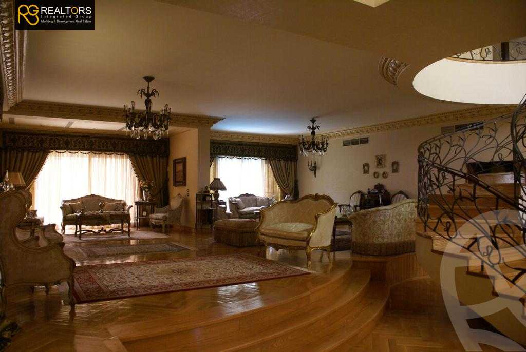 https://aqarmap.com.eg/ar/listing/3597618-for-sale-cairo-el-sheikh-zayed-city-compounds-in-sheikh-zayed-el-safwa