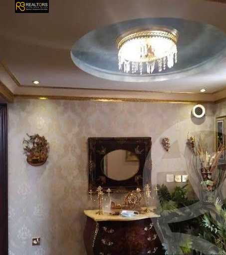 https://aqarmap.com.eg/ar/listing/3613495-for-sale-cairo-el-sheikh-zayed-city-compounds-greens