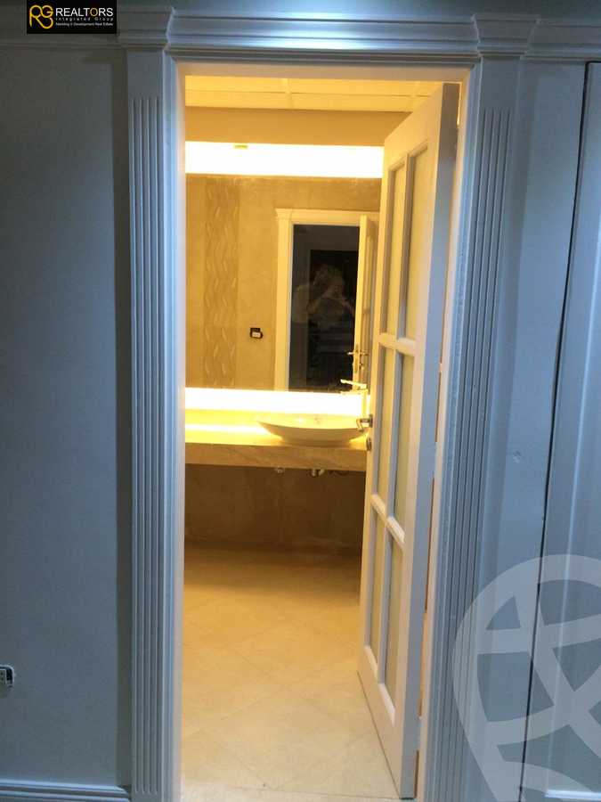 https://aqarmap.com.eg/ar/listing/3621148-for-sale-cairo-el-sheikh-zayed-city-compounds-greens