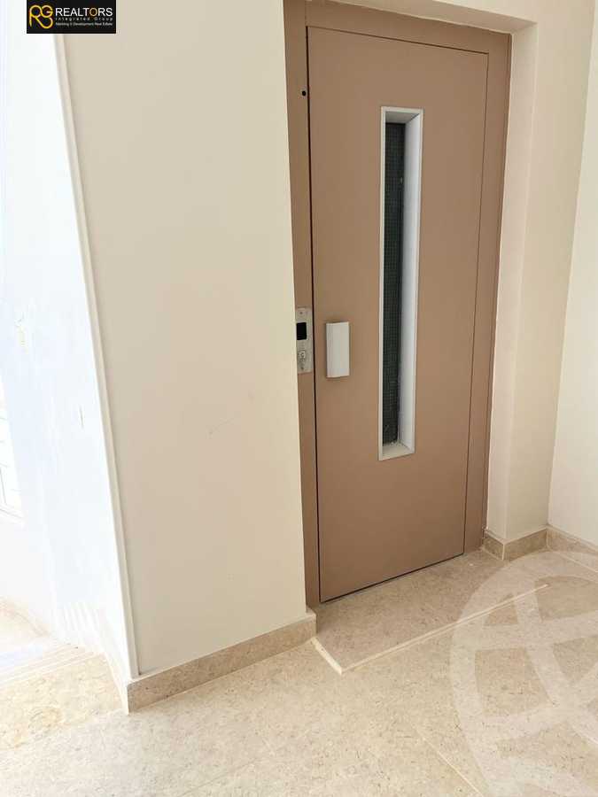 https://aqarmap.com.eg/ar/listing/3622316-for-rent-cairo-el-sheikh-zayed-city-compounds-palm-gardens