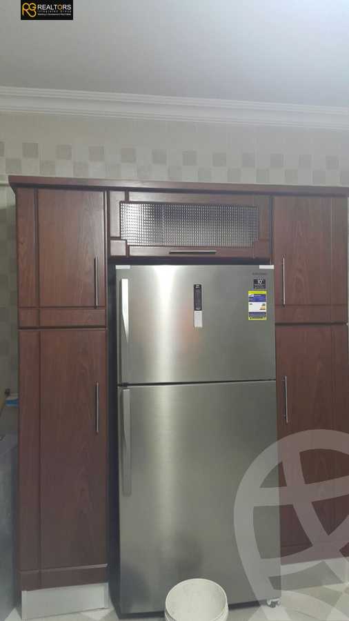 https://aqarmap.com.eg/ar/listing/3662108-for-sale-cairo-el-sheikh-zayed-city-compounds-in-sheikh-zayed-rich-mont