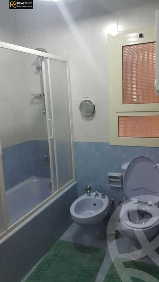 https://aqarmap.com.eg/ar/listing/3662108-for-sale-cairo-el-sheikh-zayed-city-compounds-in-sheikh-zayed-rich-mont