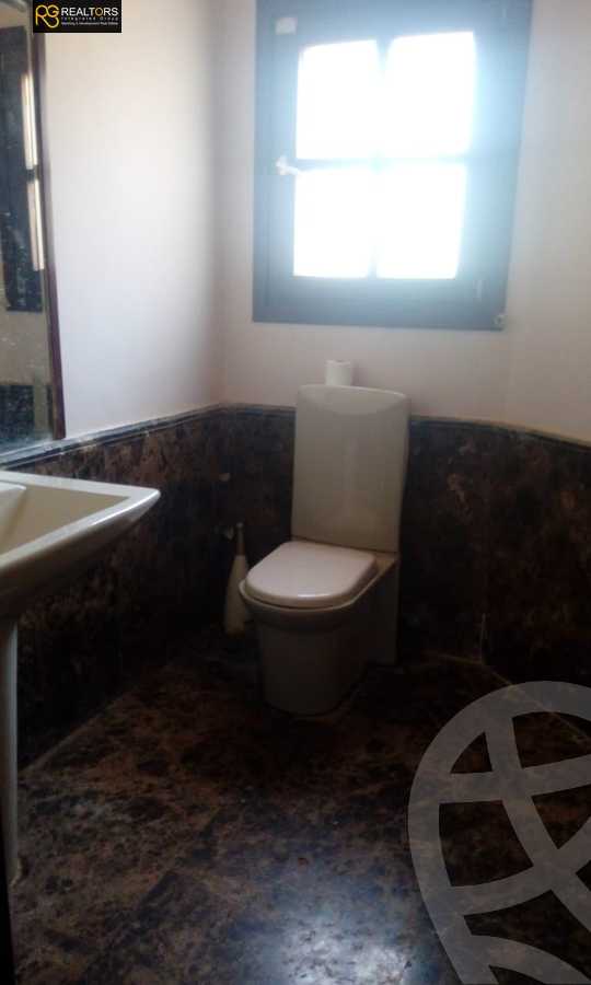 https://aqarmap.com.eg/ar/listing/3668603-for-sale-cairo-el-sheikh-zayed-city-compounds-in-sheikh-zayed-beverly-hills