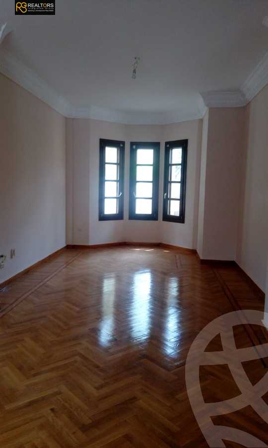 https://aqarmap.com.eg/ar/listing/3668603-for-sale-cairo-el-sheikh-zayed-city-compounds-in-sheikh-zayed-beverly-hills