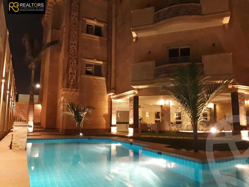 https://aqarmap.com.eg/ar/listing/3668446-for-sale-cairo-el-sheikh-zayed-city-compounds-in-sheikh-zayed-beverly-hills