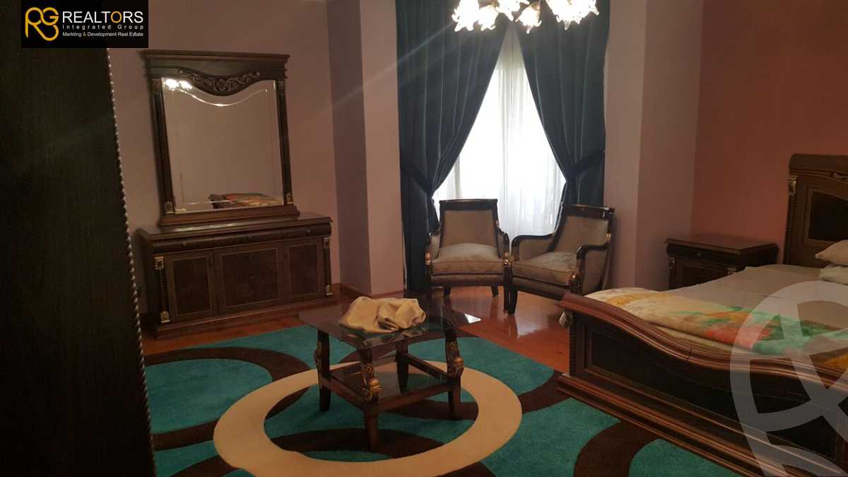 https://aqarmap.com.eg/en/listing/3668716-for-sale-cairo-el-sheikh-zayed-city-compounds-in-sheikh-zayed-rich-mont