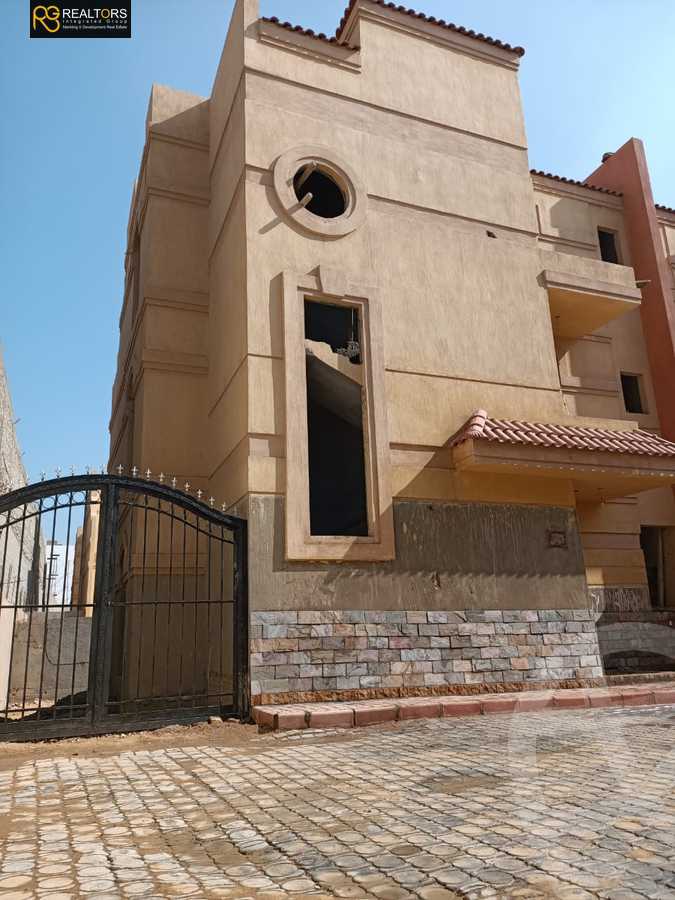 https://aqarmap.com.eg/ar/listing/3679502-for-sale-cairo-6th-of-october-compound-palm-heights