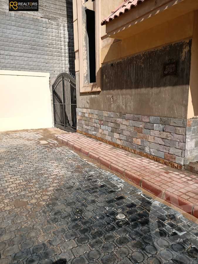 https://aqarmap.com.eg/ar/listing/3679502-for-sale-cairo-6th-of-october-compound-palm-heights