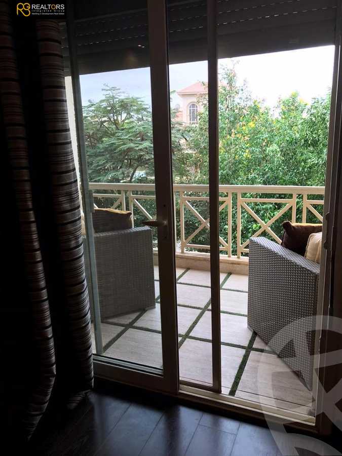 https://aqarmap.com.eg/ar/listing/3679931-for-sale-cairo-el-sheikh-zayed-city-compounds-greens