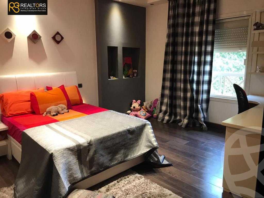 https://aqarmap.com.eg/ar/listing/3679931-for-sale-cairo-el-sheikh-zayed-city-compounds-greens