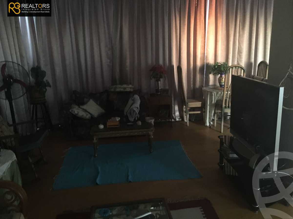 https://aqarmap.com.eg/ar/listing/3681167-for-sale-cairo-el-sheikh-zayed-city-compounds-in-sheikh-zayed-beverly-hills