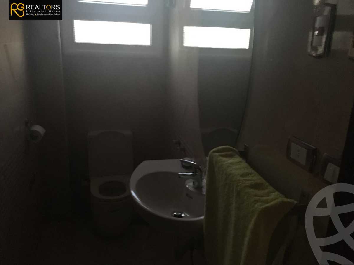 https://aqarmap.com.eg/ar/listing/3681167-for-sale-cairo-el-sheikh-zayed-city-compounds-in-sheikh-zayed-beverly-hills