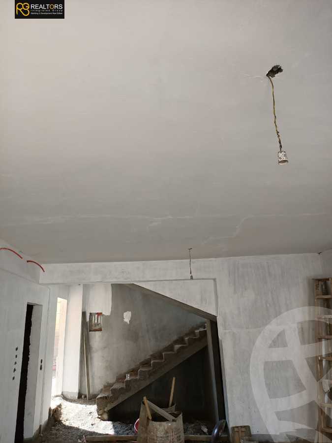https://aqarmap.com.eg/ar/listing/3688983-for-sale-cairo-6th-of-october-compound-palm-heights
