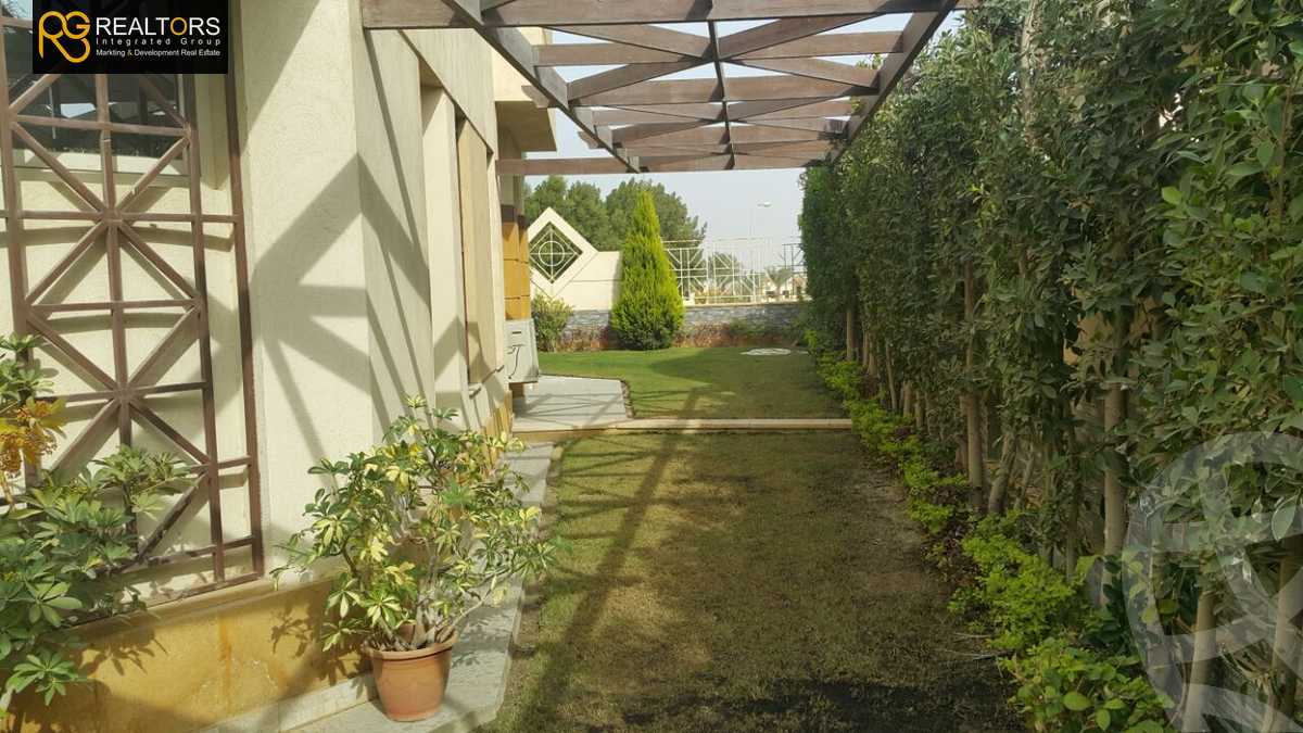 https://aqarmap.com.eg/en/listing/3699629-for-sale-cairo-el-sheikh-zayed-city-compounds-in-sheikh-zayed-rich-mont