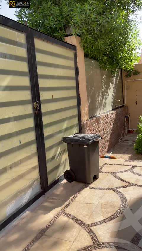 https://aqarmap.com.eg/ar/listing/3754204-for-sale-cairo-el-sheikh-zayed-city-el-hay-eltaseaa-area-3