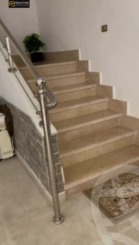 https://aqarmap.com.eg/ar/listing/3754204-for-sale-cairo-el-sheikh-zayed-city-el-hay-eltaseaa-area-3