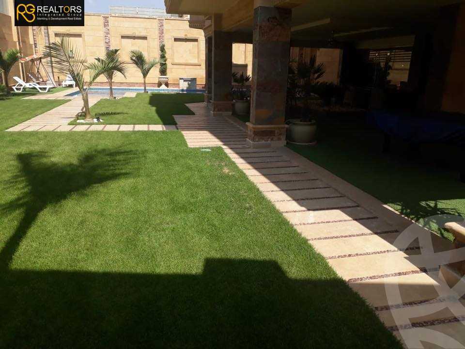 https://aqarmap.com.eg/ar/listing/3788380-for-sale-cairo-el-sheikh-zayed-city-compounds-in-sheikh-zayed-beverly-hills