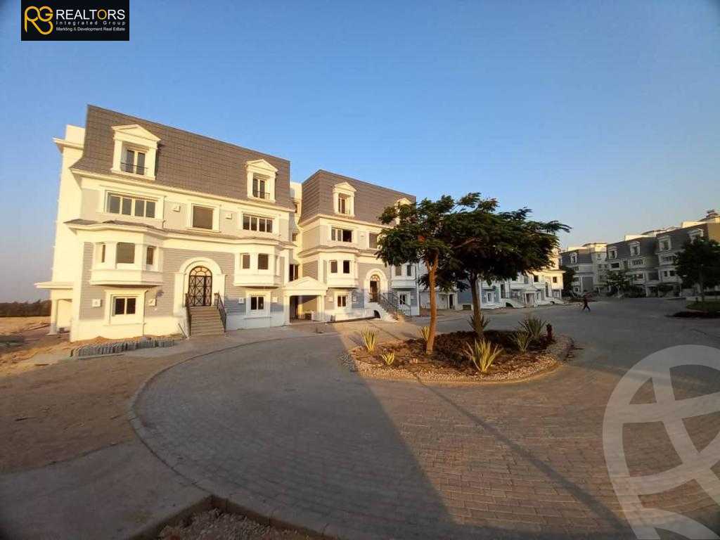 https://aqarmap.com.eg/ar/listing/3789189-for-sale-cairo-6th-of-october-compounds-mountain-view-giza-plateau