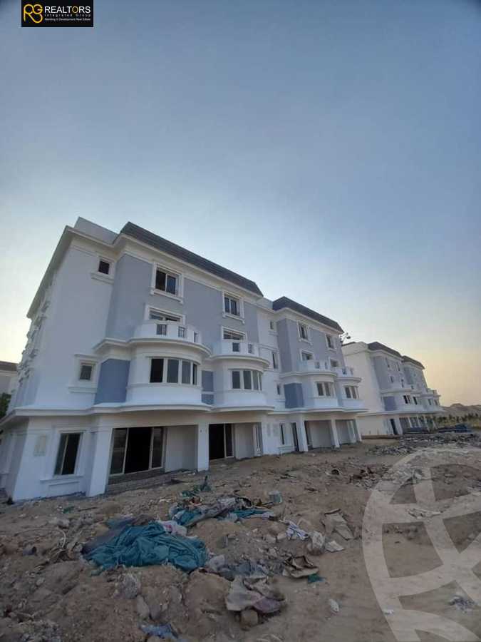 https://aqarmap.com.eg/ar/listing/3789189-for-sale-cairo-6th-of-october-compounds-mountain-view-giza-plateau