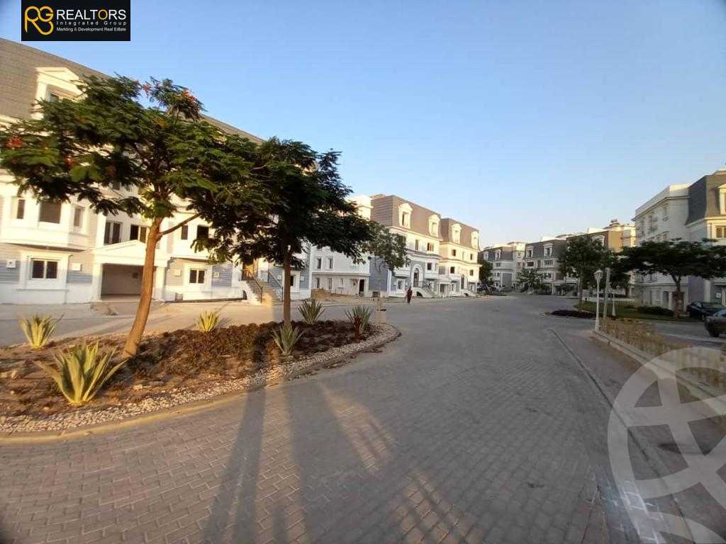 https://aqarmap.com.eg/ar/listing/3789189-for-sale-cairo-6th-of-october-compounds-mountain-view-giza-plateau