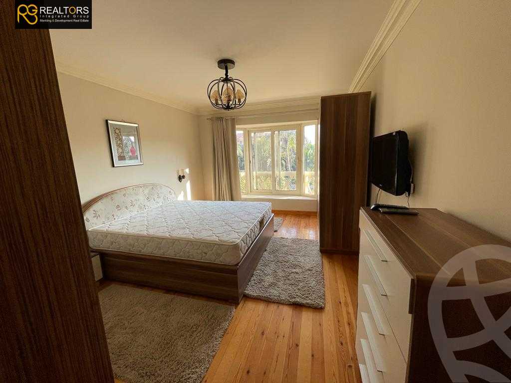https://aqarmap.com.eg/ar/listing/3789406-for-sale-cairo-el-sheikh-zayed-city-compounds-in-sheikh-zayed-beverly-hills