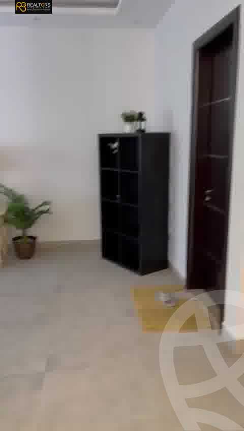 https://aqarmap.com.eg/ar/listing/3801224-for-sale-cairo-el-sheikh-zayed-city-el-hay-eltaseaa-area-3