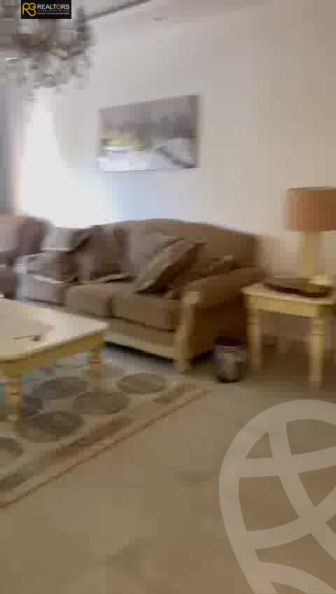 https://aqarmap.com.eg/ar/listing/3801224-for-sale-cairo-el-sheikh-zayed-city-el-hay-eltaseaa-area-3