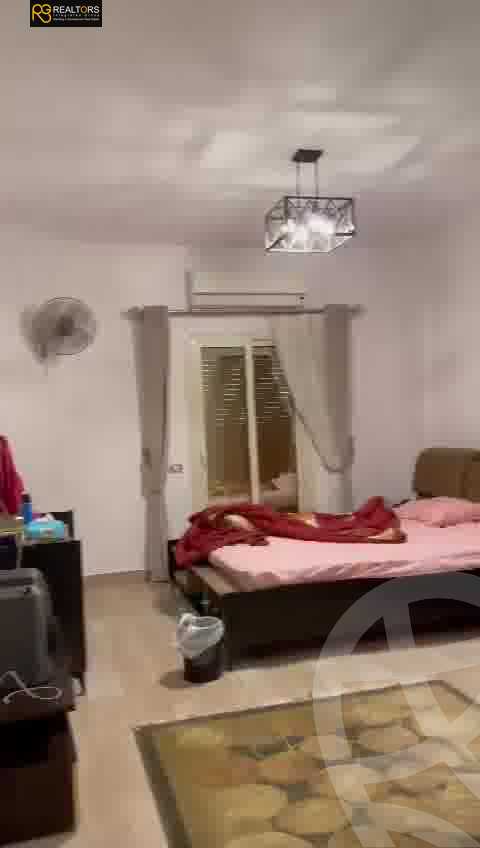 https://aqarmap.com.eg/ar/listing/3801224-for-sale-cairo-el-sheikh-zayed-city-el-hay-eltaseaa-area-3