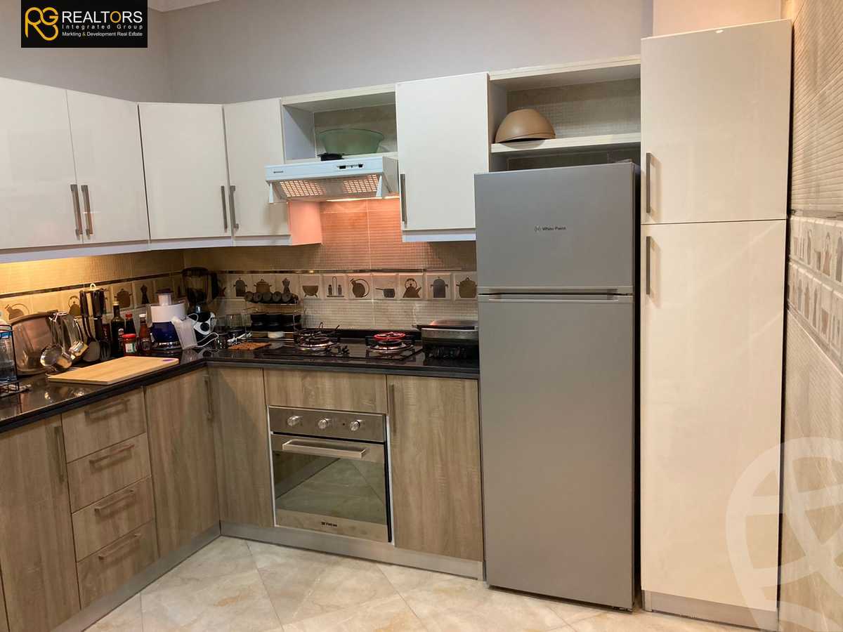 https://aqarmap.com.eg/ar/listing/3801324-for-rent-cairo-el-sheikh-zayed-city-compounds-greens