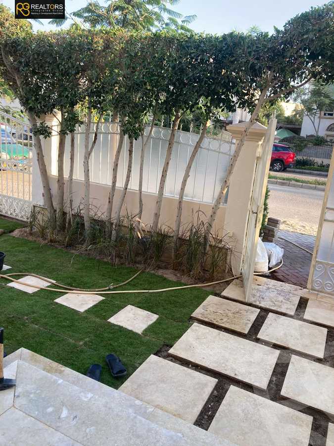 https://aqarmap.com.eg/ar/listing/3801324-for-rent-cairo-el-sheikh-zayed-city-compounds-greens