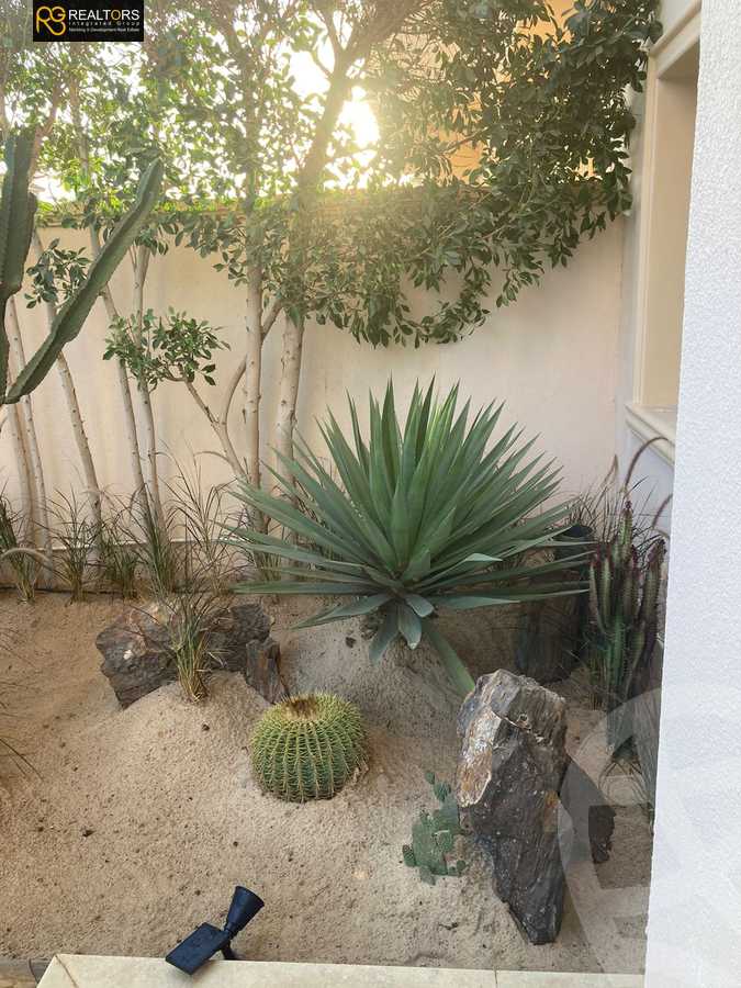https://aqarmap.com.eg/ar/listing/3801324-for-rent-cairo-el-sheikh-zayed-city-compounds-greens