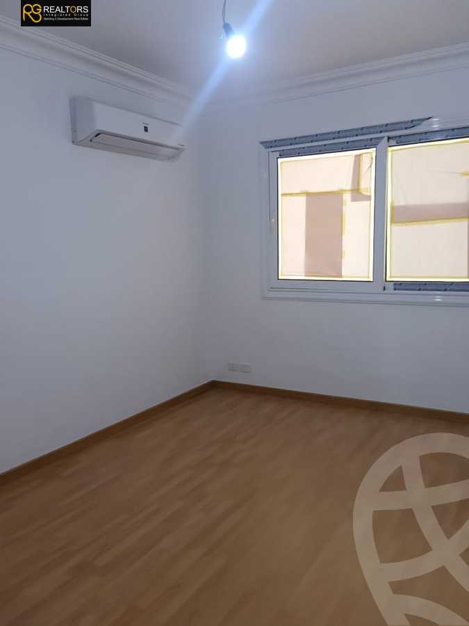 https://aqarmap.com.eg/ar/listing/3802479-for-sale-cairo-el-sheikh-zayed-city-compounds-in-sheikh-zayed-beverly-hills