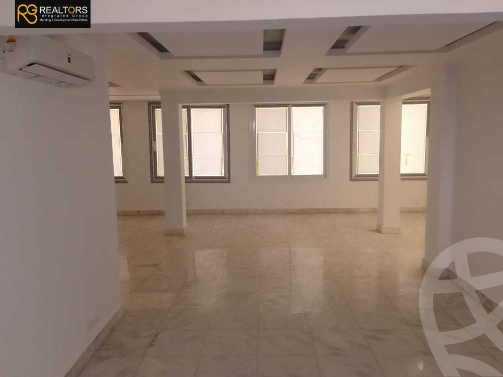 https://aqarmap.com.eg/ar/listing/3802479-for-sale-cairo-el-sheikh-zayed-city-compounds-in-sheikh-zayed-beverly-hills