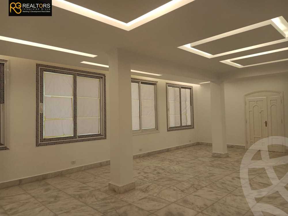 https://aqarmap.com.eg/ar/listing/3802479-for-sale-cairo-el-sheikh-zayed-city-compounds-in-sheikh-zayed-beverly-hills