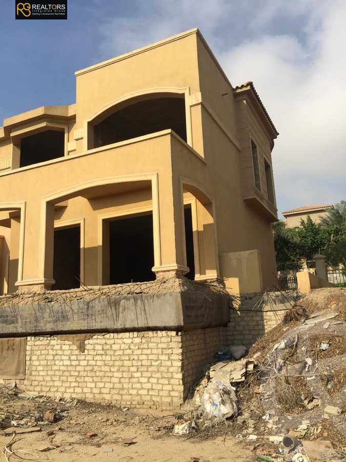 https://aqarmap.com.eg/ar/listing/3816589-for-sale-cairo-el-sheikh-zayed-city-compounds-in-sheikh-zayed-beverly-hills
