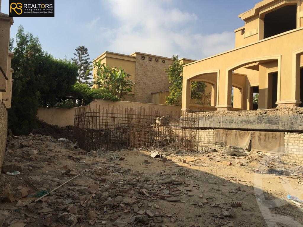 https://aqarmap.com.eg/ar/listing/3816589-for-sale-cairo-el-sheikh-zayed-city-compounds-in-sheikh-zayed-beverly-hills