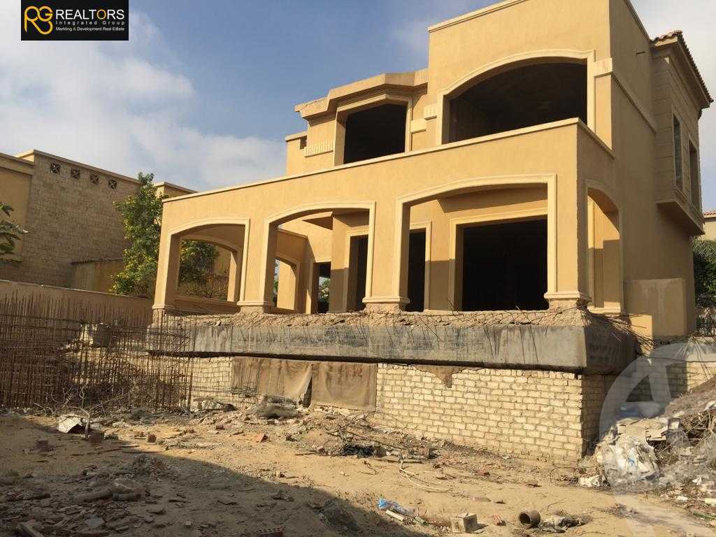 https://aqarmap.com.eg/ar/listing/3816589-for-sale-cairo-el-sheikh-zayed-city-compounds-in-sheikh-zayed-beverly-hills