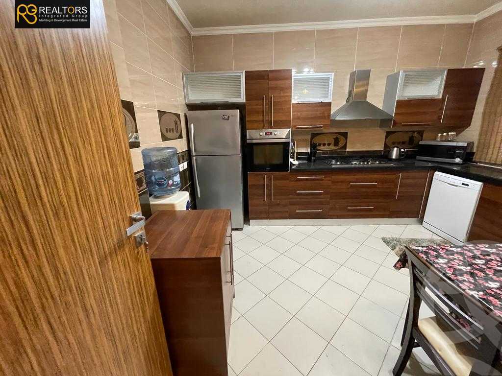 https://aqarmap.com.eg/ar/listing/3817479-for-sale-cairo-el-sheikh-zayed-city-compounds-in-sheikh-zayed-beverly-hills