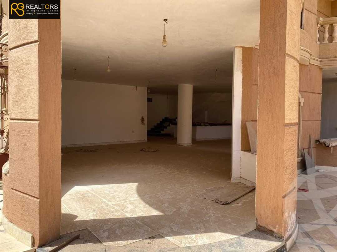 https://aqarmap.com.eg/ar/listing/3819939-for-sale-cairo-el-sheikh-zayed-city-el-hay-el-thaleth-ashaer-area-5